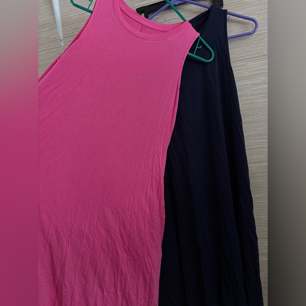 2 size small dresses